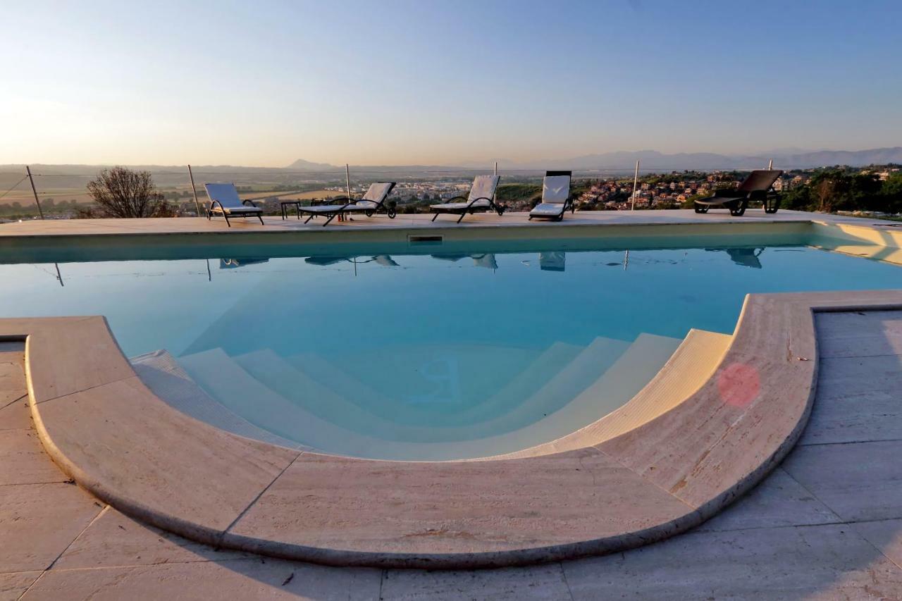 Tenuta Lisetta มอนเตโรตอนโด ภายนอก รูปภาพ